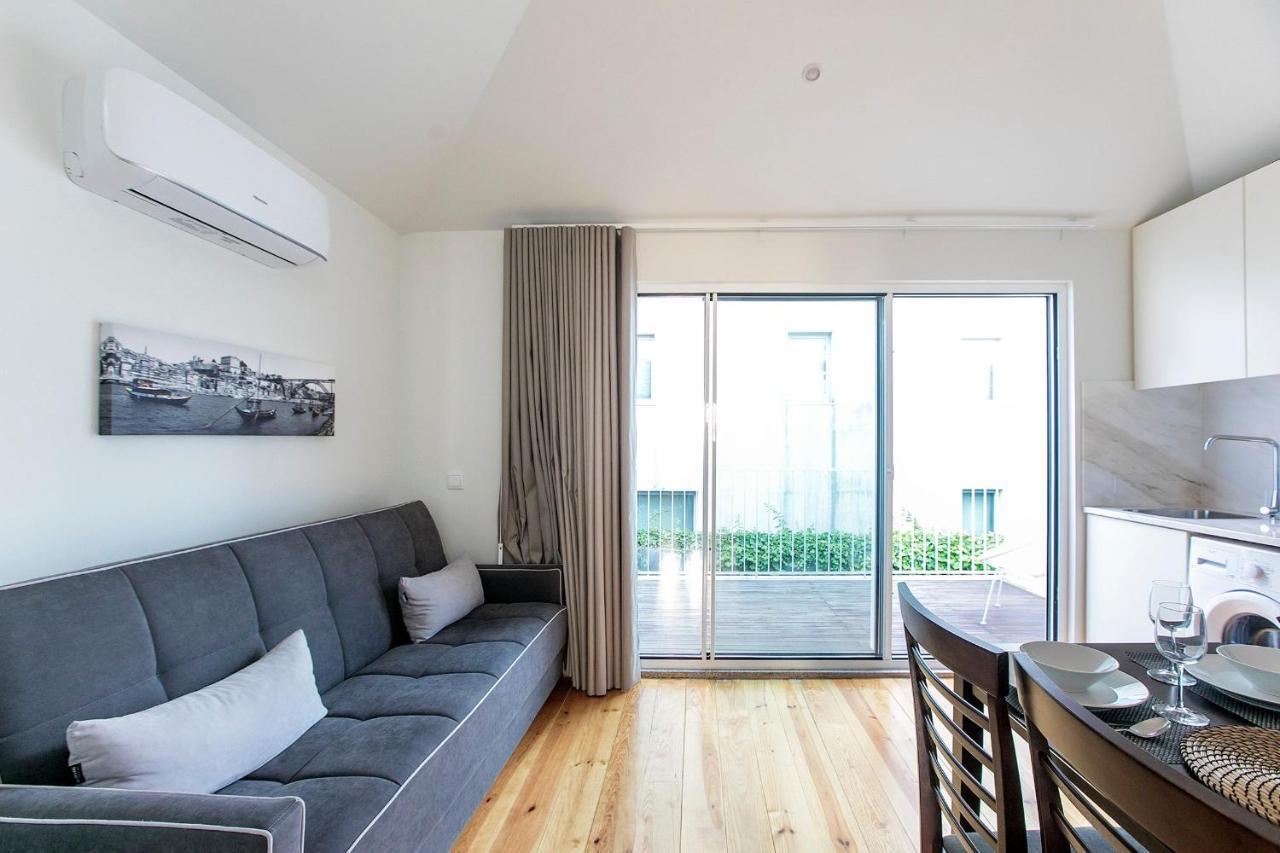 Lovelystay - Cozy 1Br In Santa Catarina W/ Balcony Porto Eksteriør billede