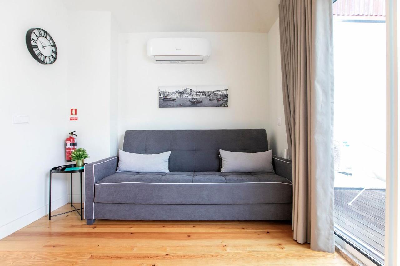 Lovelystay - Cozy 1Br In Santa Catarina W/ Balcony Porto Eksteriør billede